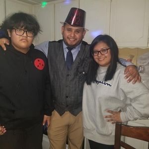 Meet your Posher, Muñoz